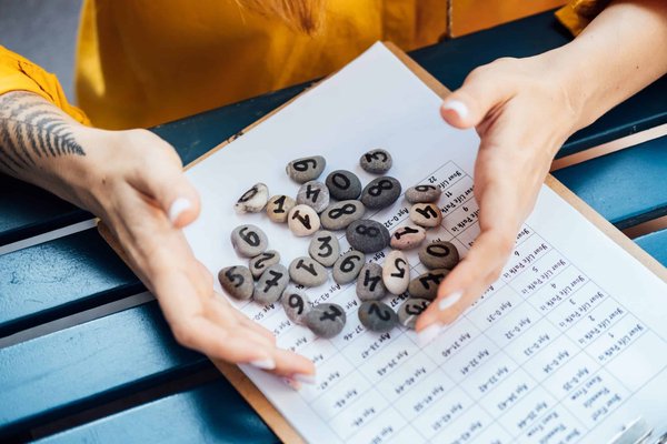 Comprendre la numérologie : comment impacte-t-elle notre vie ?